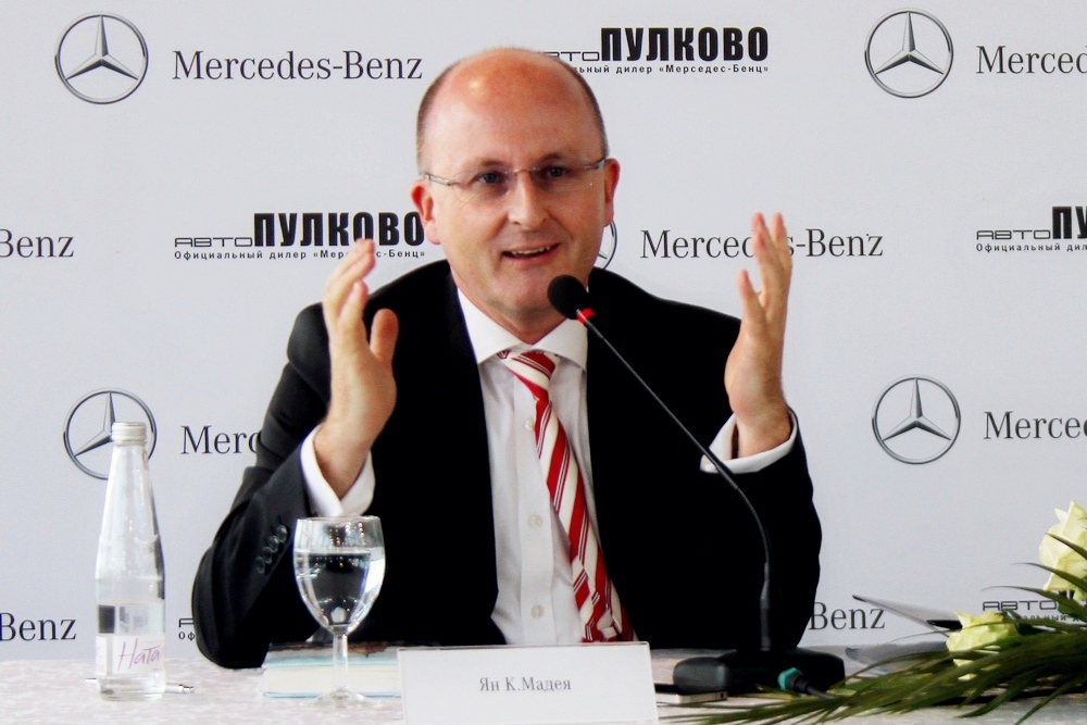 Генеральный директор ЗАО "Мерседес-Бенц РУС" Ян Мадей