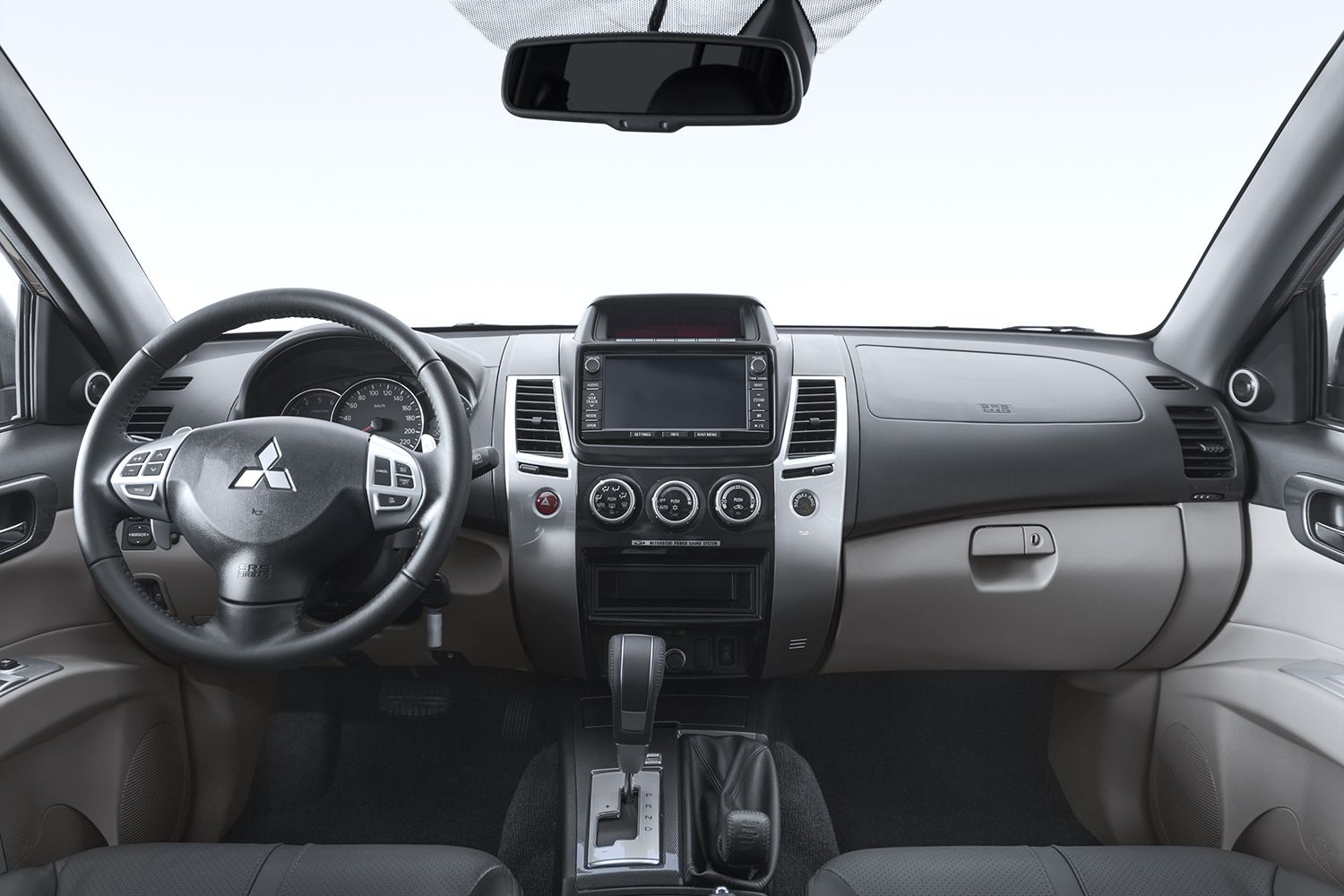 Mitsubishi Pajero Sport