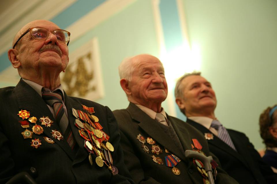 Автопробег по городам Золотого кольца в честь 72-й годовщины исторического парада 7 ноября 1941 года