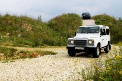 Land Rover Defender 2012