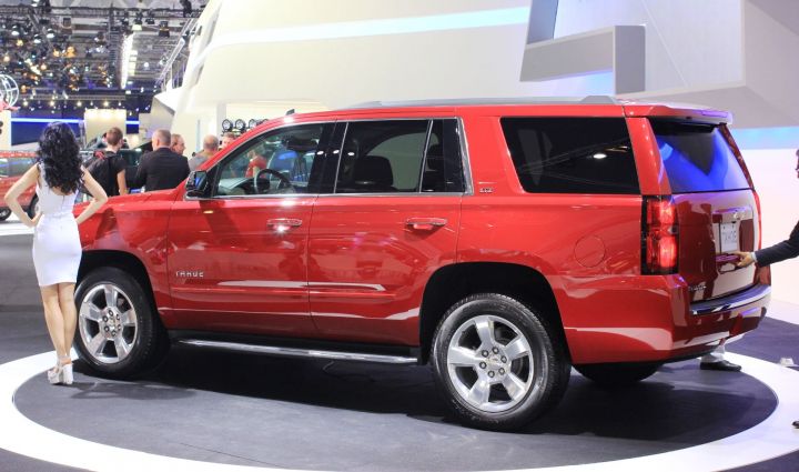 Новый Chevrolet Tahoe вид сбоку и сзади Новый Chevrolet Tahoe вид сбоку и сзади