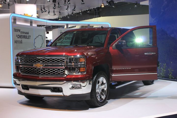 Новый Chevrolet Silverado общий вид Новый Chevrolet Silverado общий вид