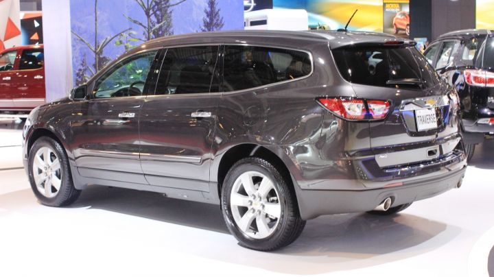 Новый Chevrolet Traverse вид сзади Новый Chevrolet Traverse вид сзади