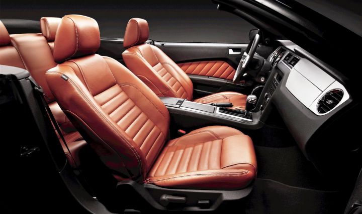 Ford Mustang interior