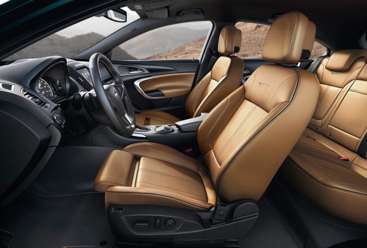 Opel Insignia interior
