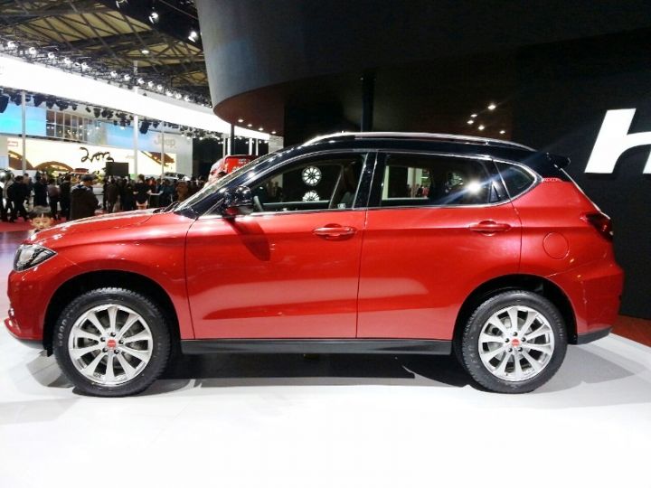 Haval H2 вид сбоку Haval H2 вид сбоку