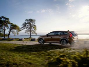 Volvo V60 получил &laquo;вседорожную&raquo; модификацию Cross Country