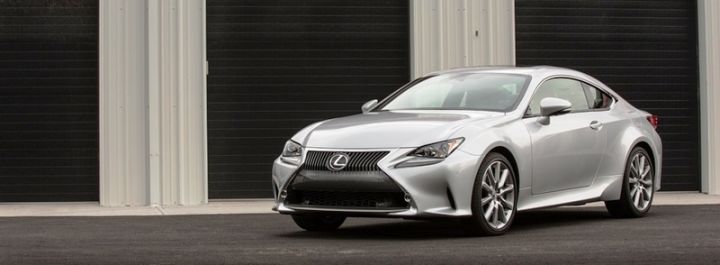 Стала известна цена нового Lexus RC 350 - 2,4 млн рублей