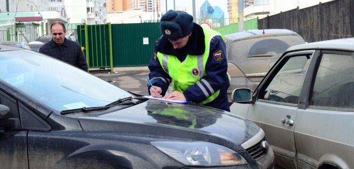 Автостраховщики предлагают по новому рассчитывать стоимость полиса ОСАГО