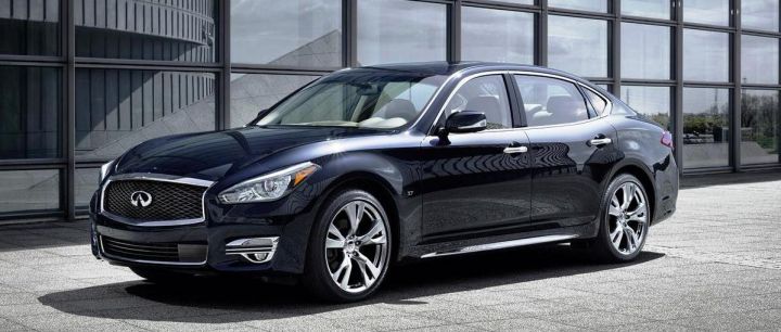 Infiniti Q70 получил суперэкономичный дизельный двигатель
