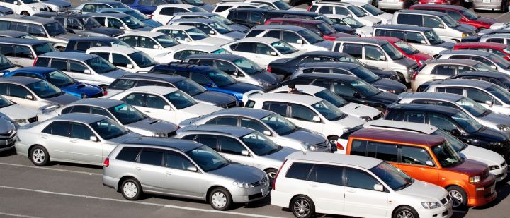 В России скупают автомобили с пробегом