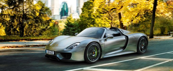 Porsche отзывает 250 спорткаров 918 Spyder