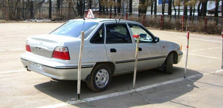 Россиянам расскажут о лучших автошколах страны