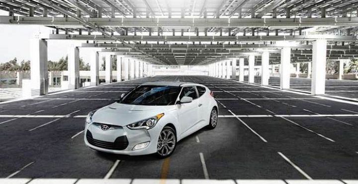 Hyundai объявила о выходе в России обновленного Veloster и его цену