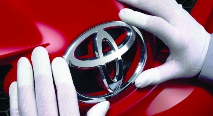 Toyota стала лидером продаж в первом квартале 2015 года
