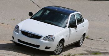 Черно-белая Lada Priora будет продаваться без наценки