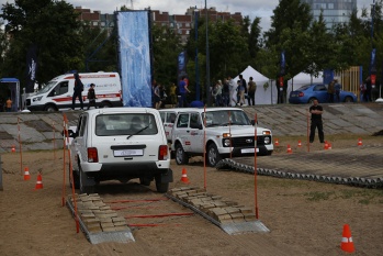 Юбилей LADA 4х4 отпраздновали на VKFEST в Санкт-Петербурге!