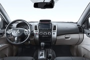 Mitsubishi Pajero Sport 2014 модельного года уже в наличии в Автомире!