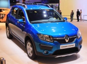 Компания Renault назвала цены на новые хэтчбеки Sandero и Sandero Stepway
