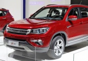 Changan привезет в Россию современный хэтчбэк и кроссовер
