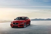 Новый Jaguar XE получит самый экономичный двигатель